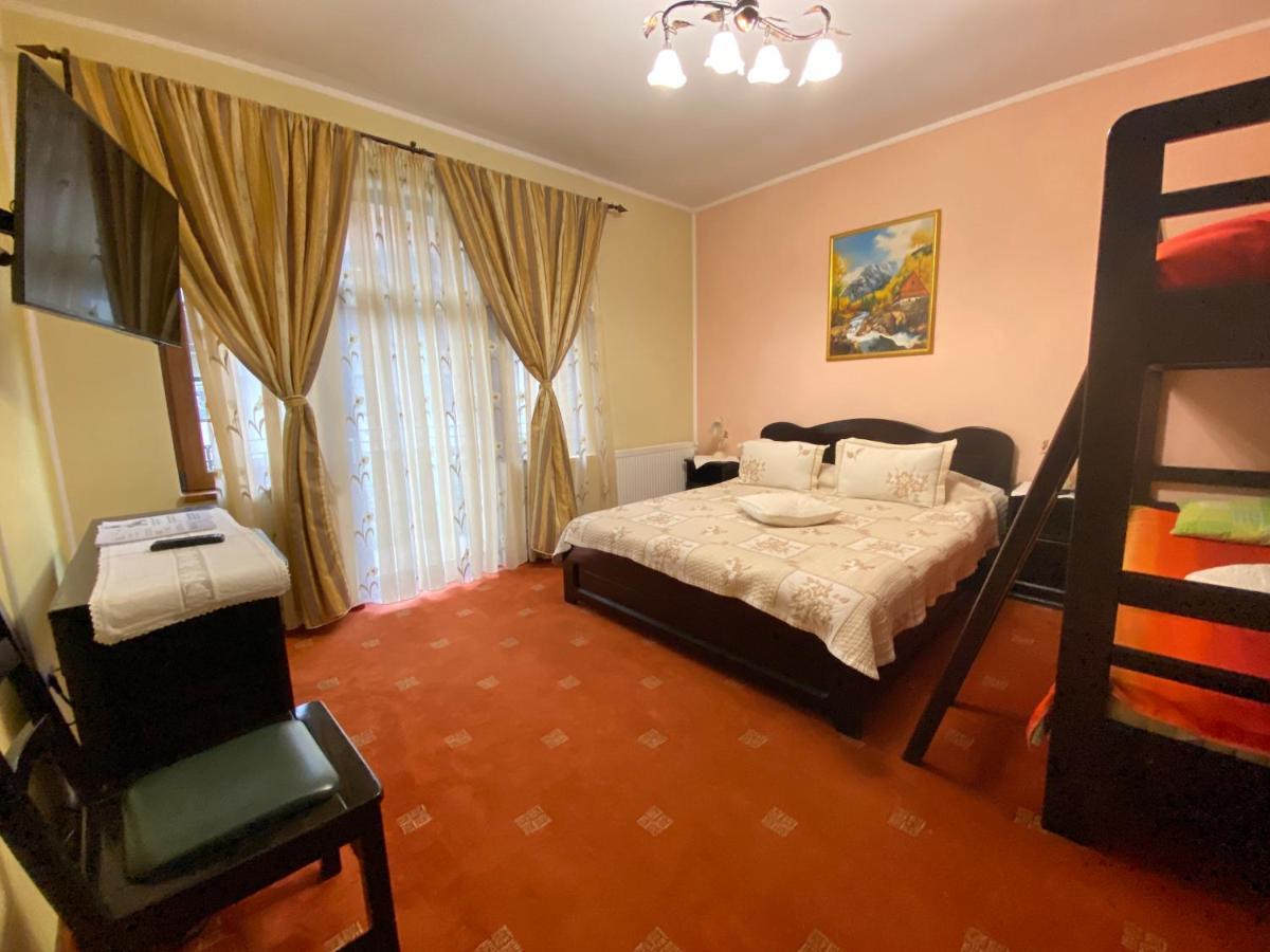 Pensiunea Crocus - Sauna & Billiard Poiana Brașov Zewnętrze zdjęcie