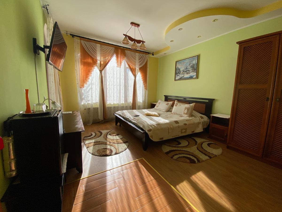 Pensiunea Crocus - Sauna & Billiard Poiana Brașov Zewnętrze zdjęcie