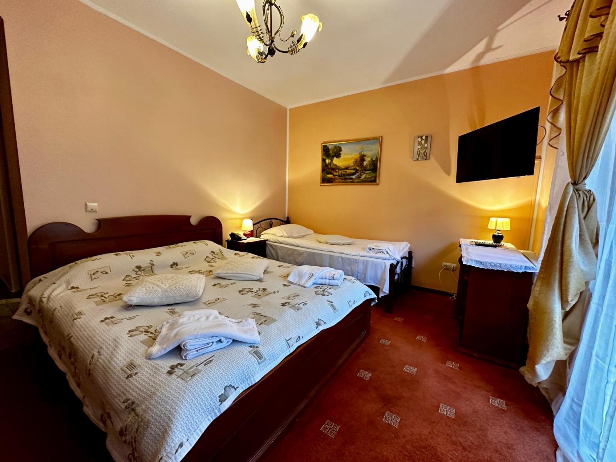 Pensiunea Crocus - Sauna & Billiard Poiana Brașov Zewnętrze zdjęcie