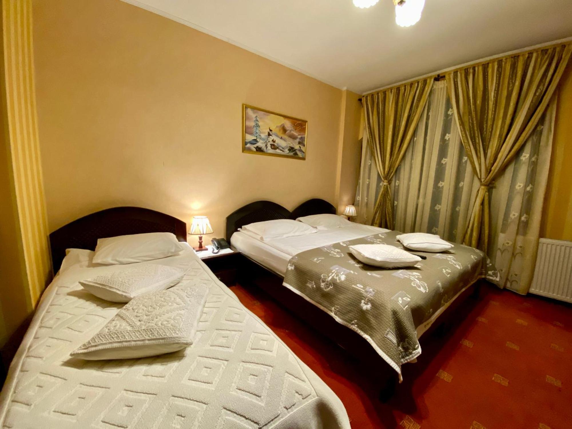 Pensiunea Crocus - Sauna & Billiard Poiana Brașov Zewnętrze zdjęcie