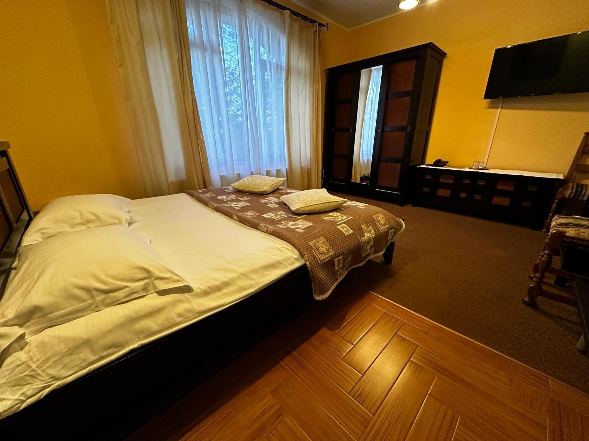 Pensiunea Crocus - Sauna & Billiard Poiana Brașov Zewnętrze zdjęcie