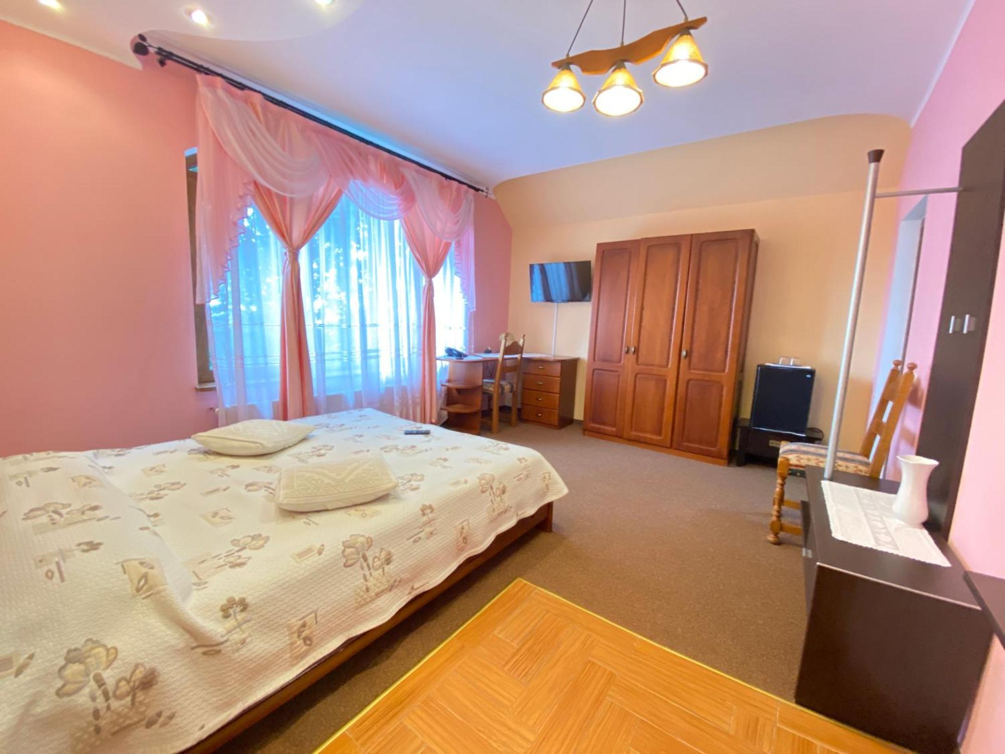 Pensiunea Crocus - Sauna & Billiard Poiana Brașov Zewnętrze zdjęcie
